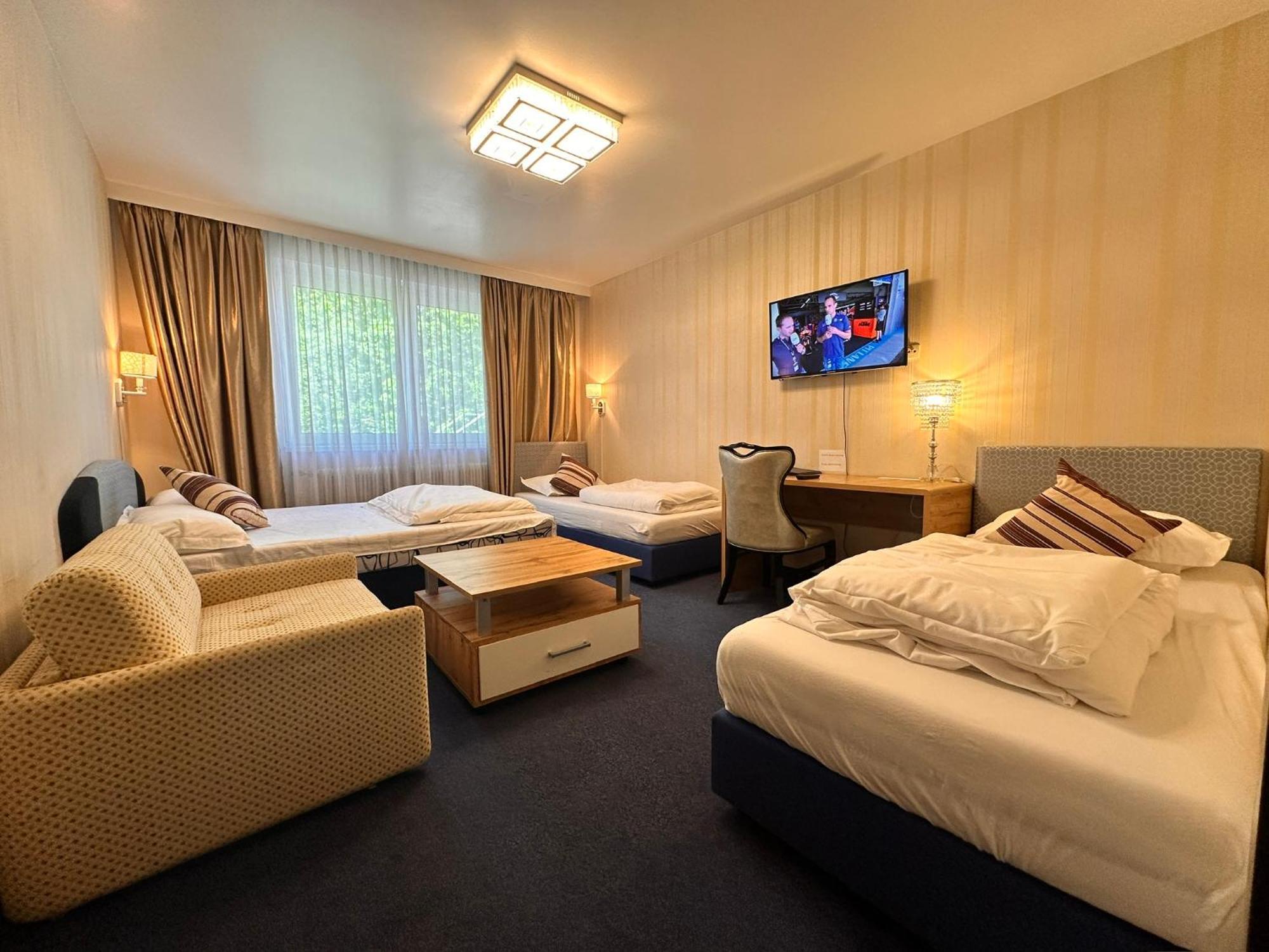 Hotel Austria Gablitz Екстериор снимка